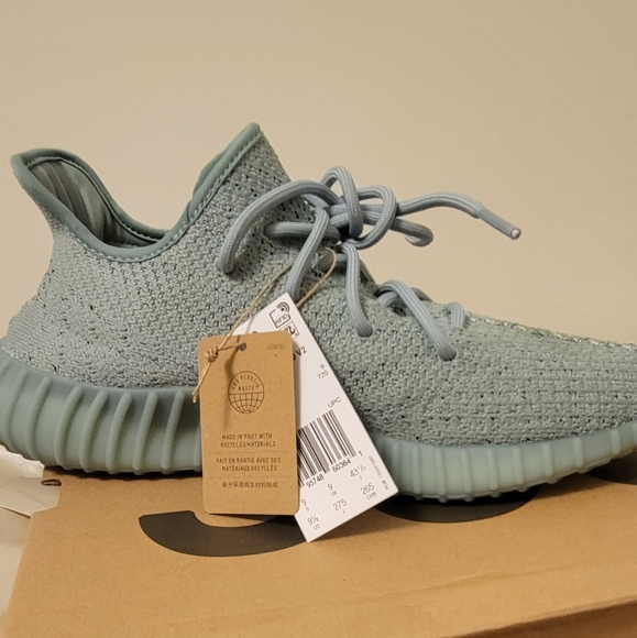 Fianal release RARE Blue Yeezy Boost 350 V2 - Picture 2 of 4